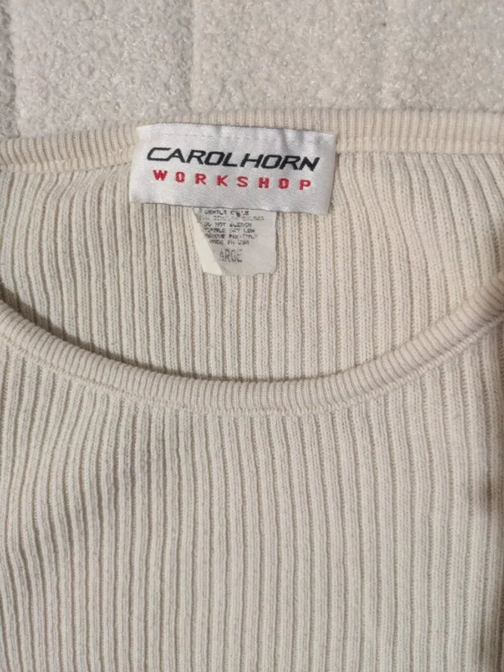 Authentic 90s Vintage Carol Horn Workshop USA-Made Ribbed Knit Top | Size L